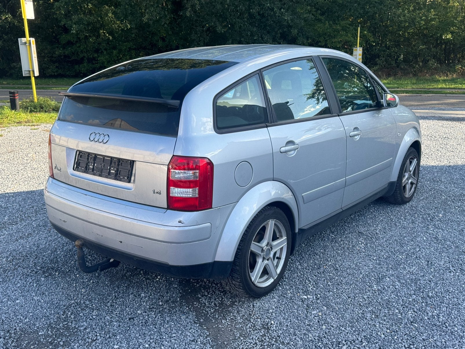 Audi A2 1.4i LPG 2005, Autos, 90 kW, Argent ou Gris, Achat, Noir
