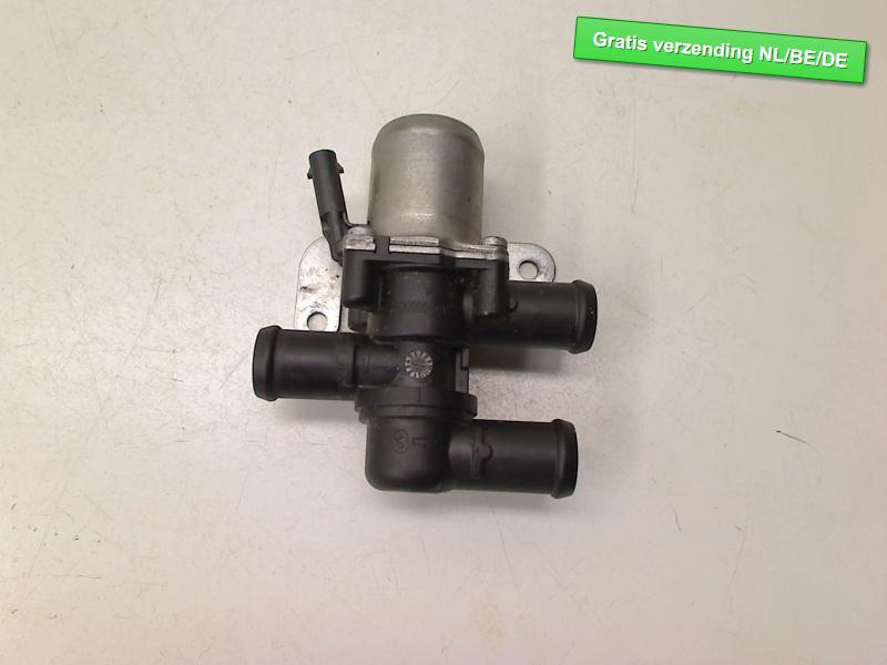 RADIATEUR SOUPAPE ELECTRIQUE Audi A3 Sportback (8VA / 8VF), Dhr. R. de Gouw, Audi, Utilisé, De Bloemendaal 21 21
5221 EB  'S HERTOGENBOSCH, NL