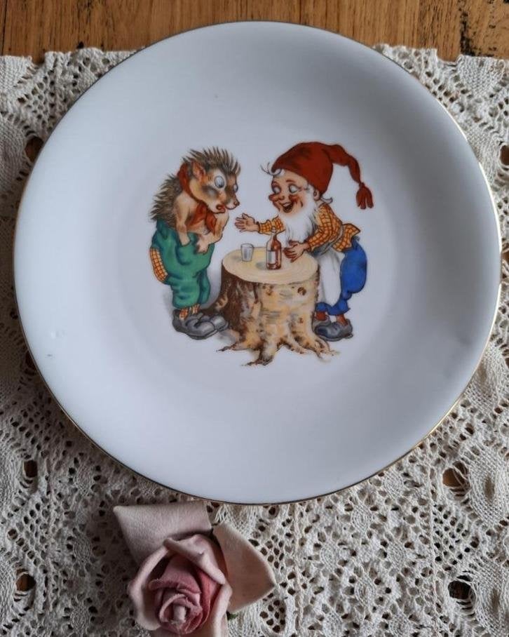 Vintage kinderbordje met kabouter en egel, Bavaria, Antiek en Kunst, Ophalen of Verzenden