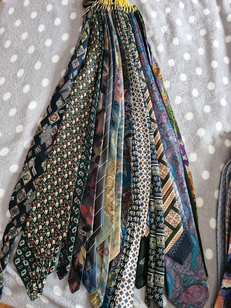 cravates, Vêtements | Hommes, Cravates, Enlèvement, Comme neuf, À motif