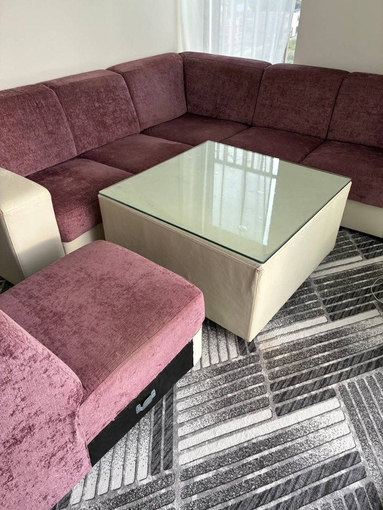 Grand canapé d'angle rose et blanc + table basse, 75 à 100 cm, Banc d'angle, Synthétique, Enlèvement