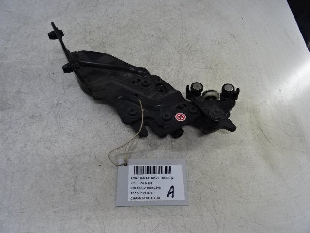 PORTIERSCHARNIER RECHTS ACHTER Ford B-Max (JK8) (01-2012/-), Gebruikt, Mevr. I. Hauben, Ford, Rue de l'Espoir 34 34
4030  GRIVEGNÉE, BE