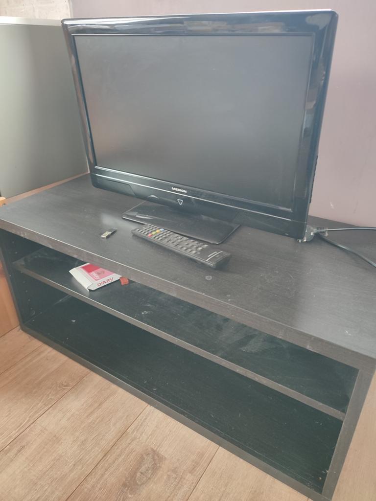 Ikea Lack TV kastje, Enlèvement