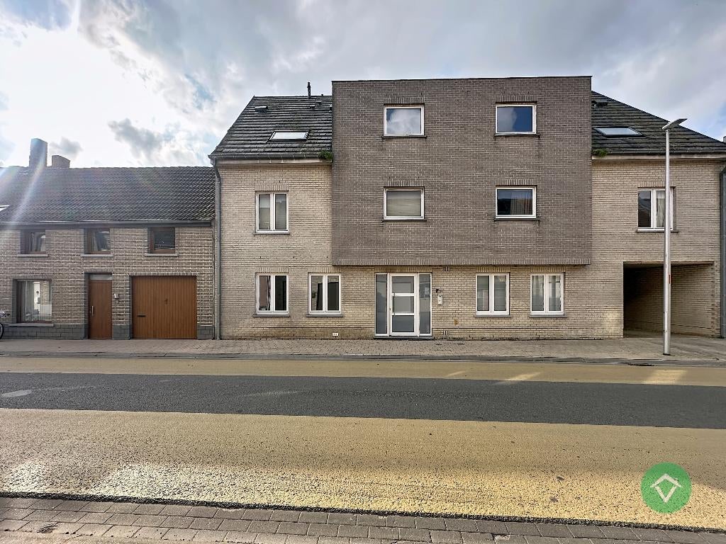 Instapklaar gelijkvloers appartement met staanplaats te Gist, 72 m², Provincie West-Vlaanderen, Appartement, Gistel