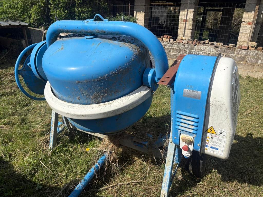 Betonneuse Omaer 360tt 2017 electrique, Ophalen, Gebruikt