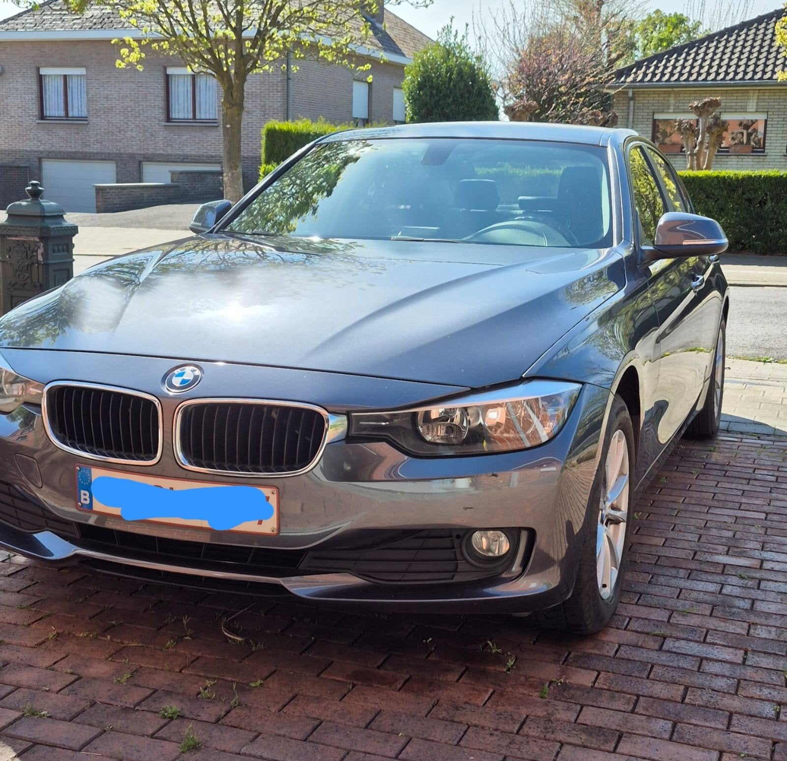 BMW 318d zeer goede auto, Auto's, BMW, Euro 5, Leder, 5 deurs, Particulier