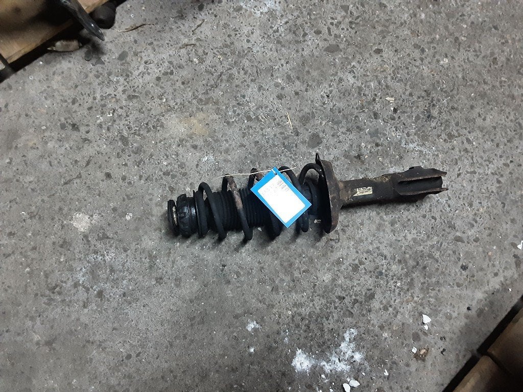 AMORTISSEUR OU ABSORBEUR DE CHOC AVANT GAUCHE Lupo (6X1), Volkswagen, Mevr. I. Hauben, Utilisé, Rue de l'Espoir 34 34
4030  GRIVEGNÉE, BE