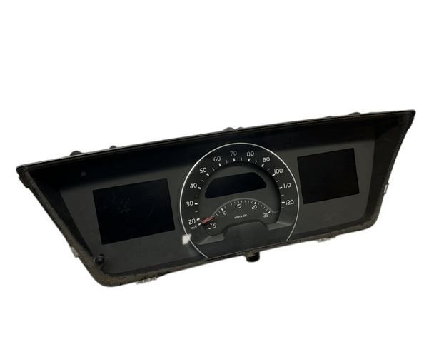 VOLVO FH4-FM4 COMBIPANEEL GEREVISEERD + BORG 150,- EURO | 22, -, Tableau de bord & Interrupteurs, Volvo, -