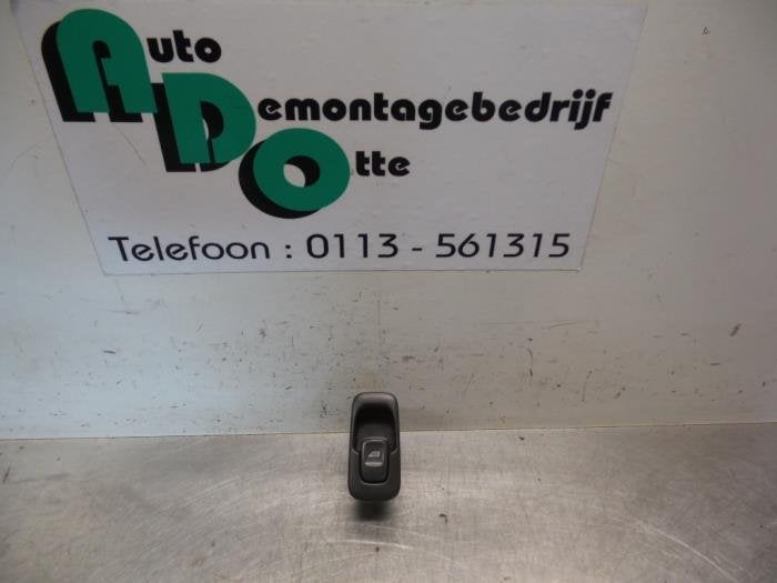 Elektrisch Raam Schakelaar van een Volvo S80, Gebruikt, -, -, Ophalen of Verzenden