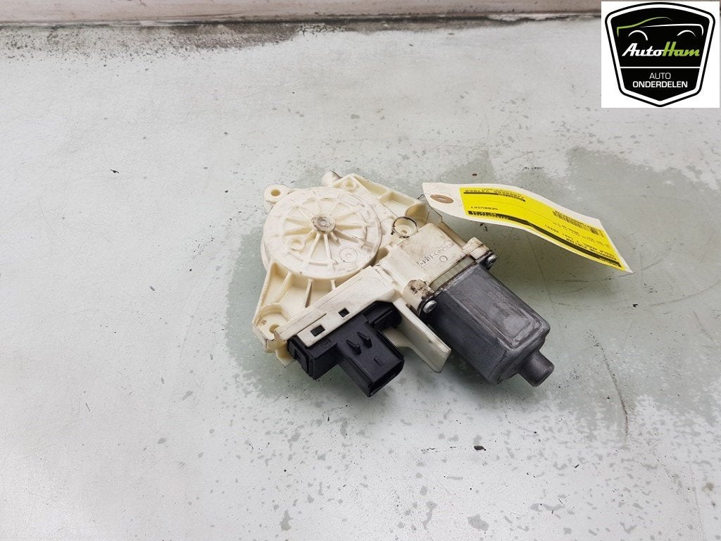 MOTOR RAAMMECHANIEK Tesla Model Y (5YJY) (01-2019/01-2025), Gebruikt, Overige automerken, Brose SE, Info@brose.com