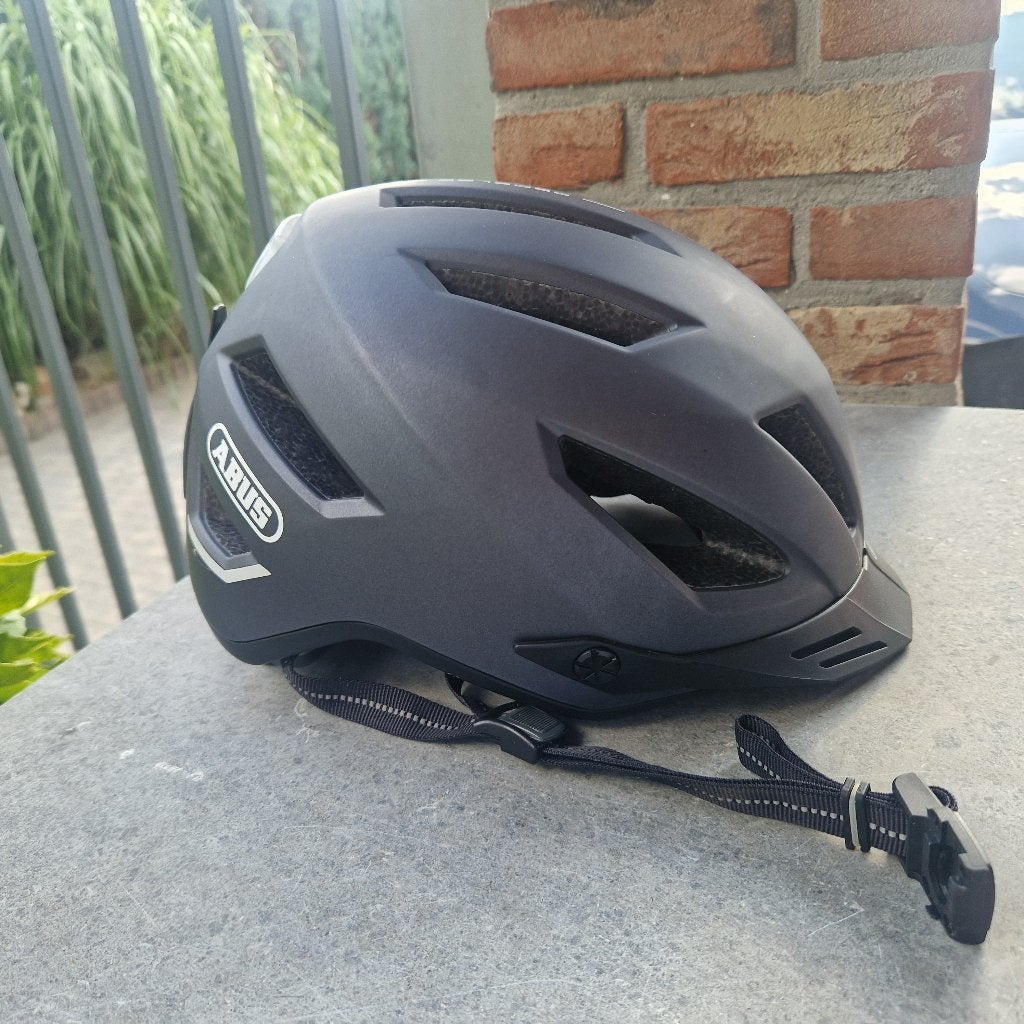 Helm speedpedelec, M, Ophalen of Verzenden, Zo goed als nieuw, ABUS