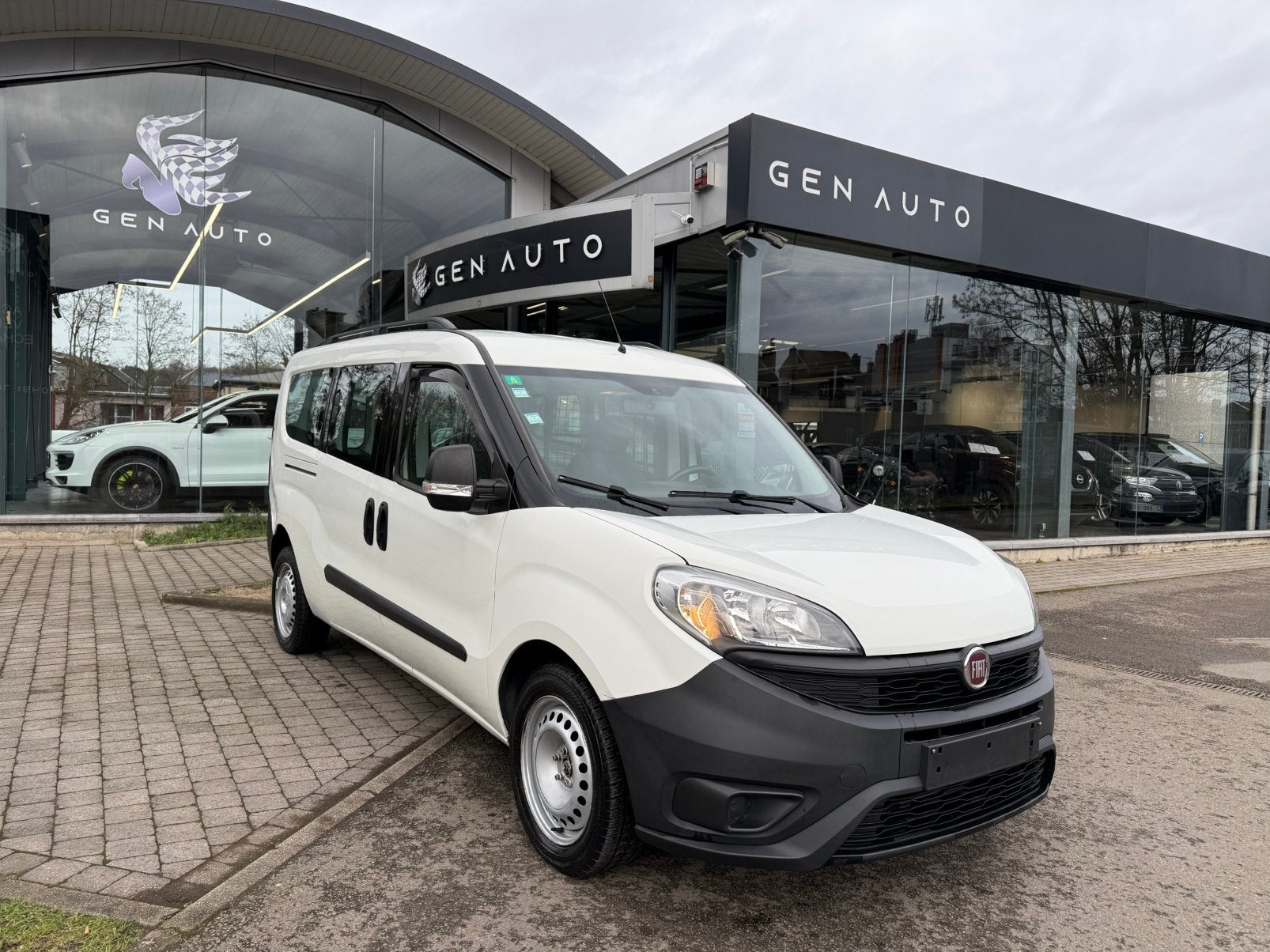 Fiat Doblo Maxi 1.3 BTW 100% 12 tot 36 MAANDEN GARANTIE, Auto's, Voorwielaandrijving, Stof, 4 cilinders, Wit
