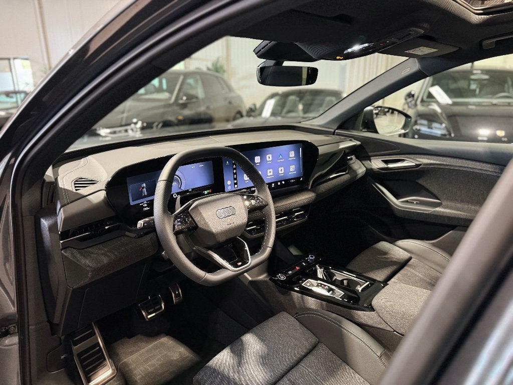 Audi Q6 E-Tron Performance S-Line Daytona gris - Garantie, Achat, Entreprise, Garantie prolongée, Noir