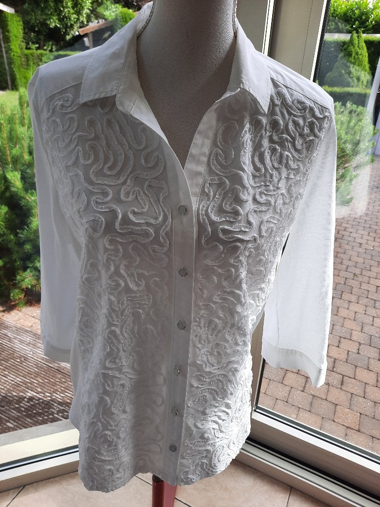 Charmante blouse BONITA - 42/44, Verzenden, Wit, Maat 42/44 (L), Bonita