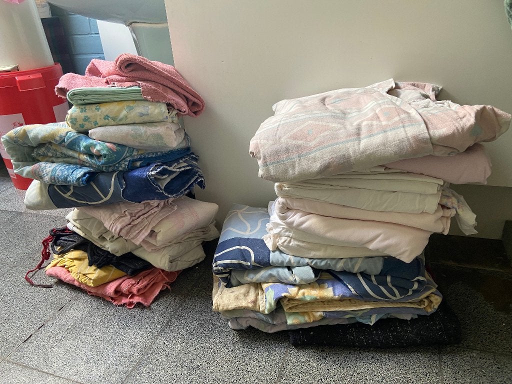 Gratis oude lakens/doeken, Dieren en Toebehoren, Overige merken, Ophalen, Gebruikt, Overige typen
