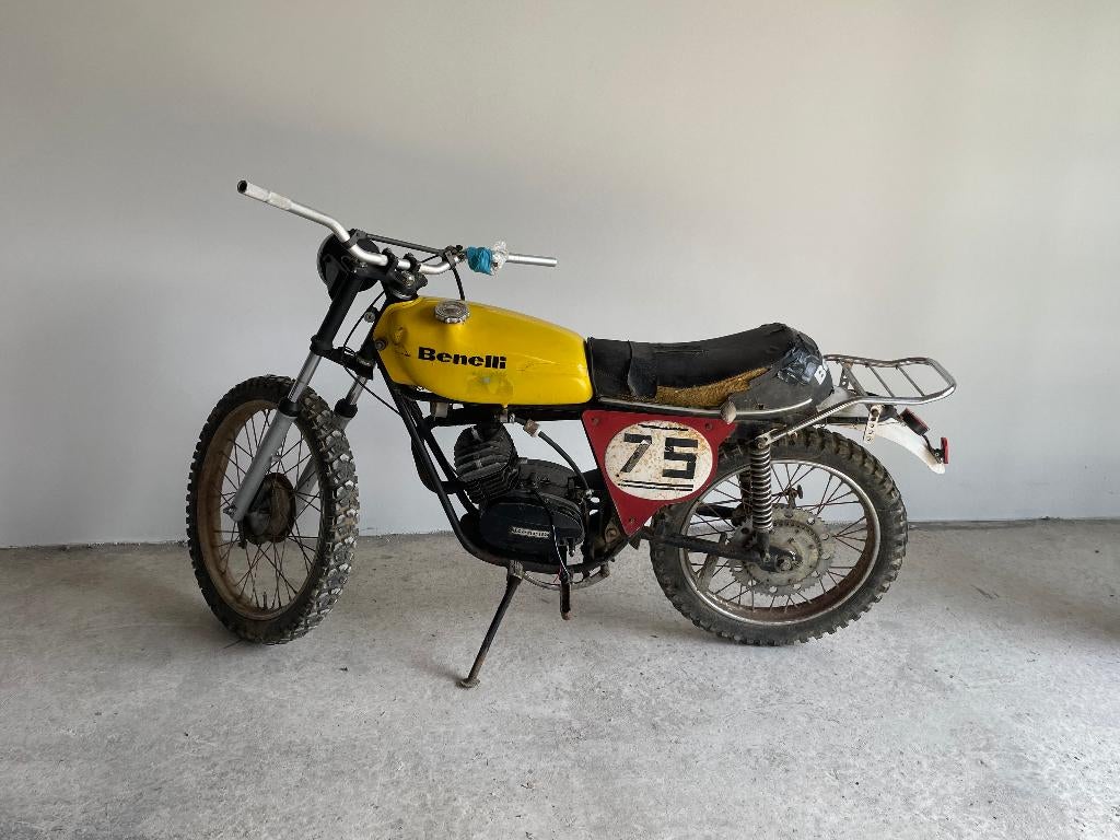 benelli 50cc cross te restaureren / reviseren, Ophalen