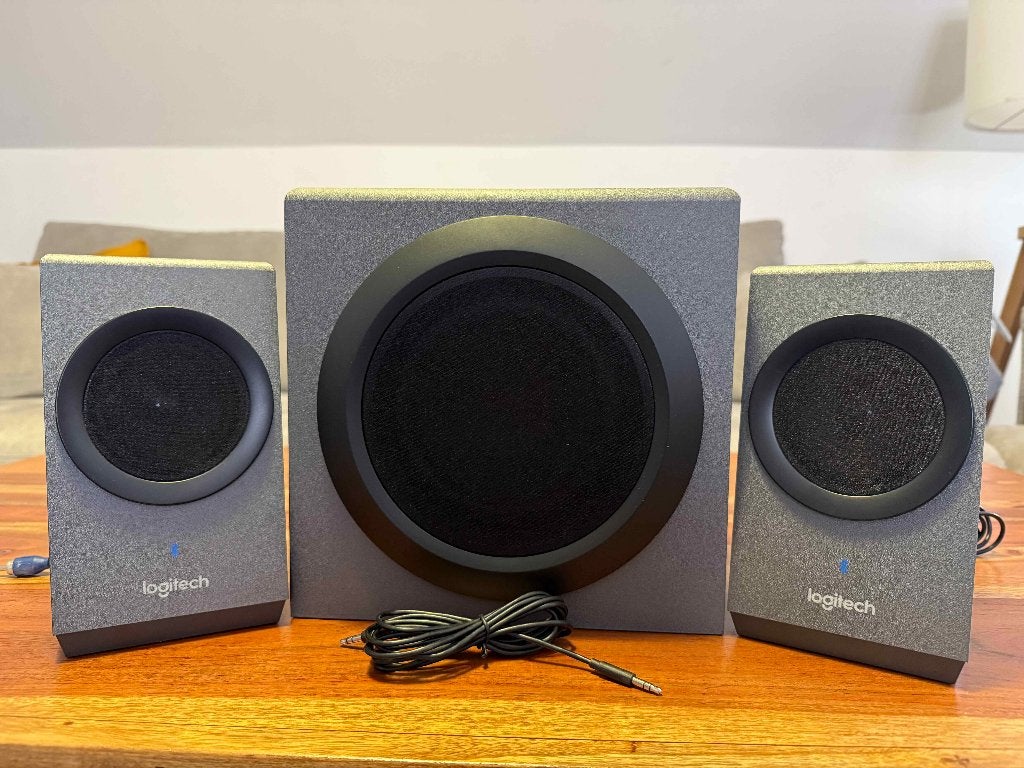 Logitech Z337 2.1 speakerset met Bluetooth + subwoofer, Computers en Software, Ophalen, Gebruikt