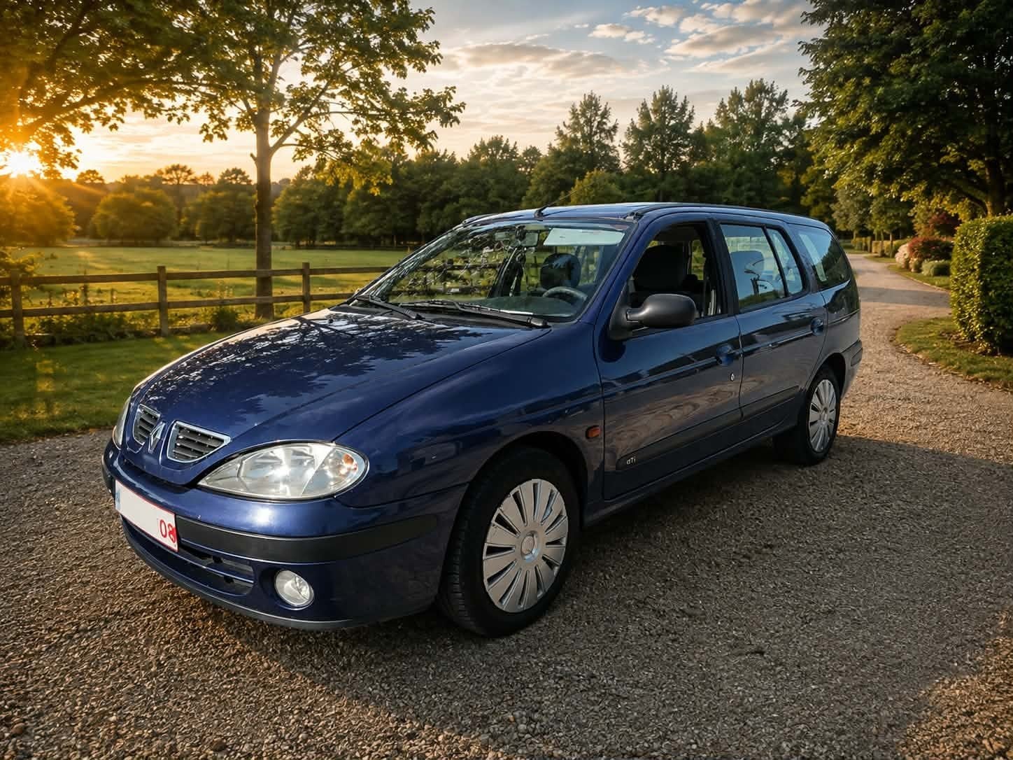 Renault prête a immatriculé diesel 1.9 DTI 0470/111614, Autos, Achat, 750 kg, Boîte manuelle, Noir
