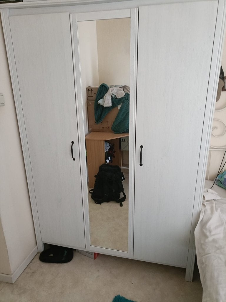 IKEA kast met spiegel, Ophalen, Zo goed als nieuw