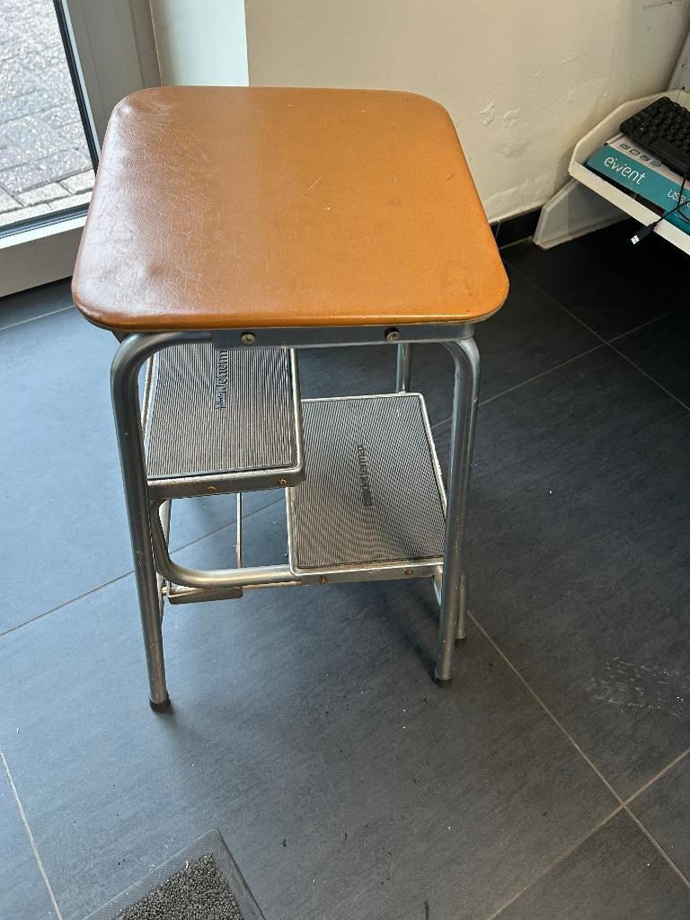 TRAPJE UITSCHUIFBAAR INOX, Doe-het-zelf en Bouw, Ladders en Trappen, Ophalen, Gebruikt, Opvouwbaar of Inschuifbaar, Minder dan 2 meter
