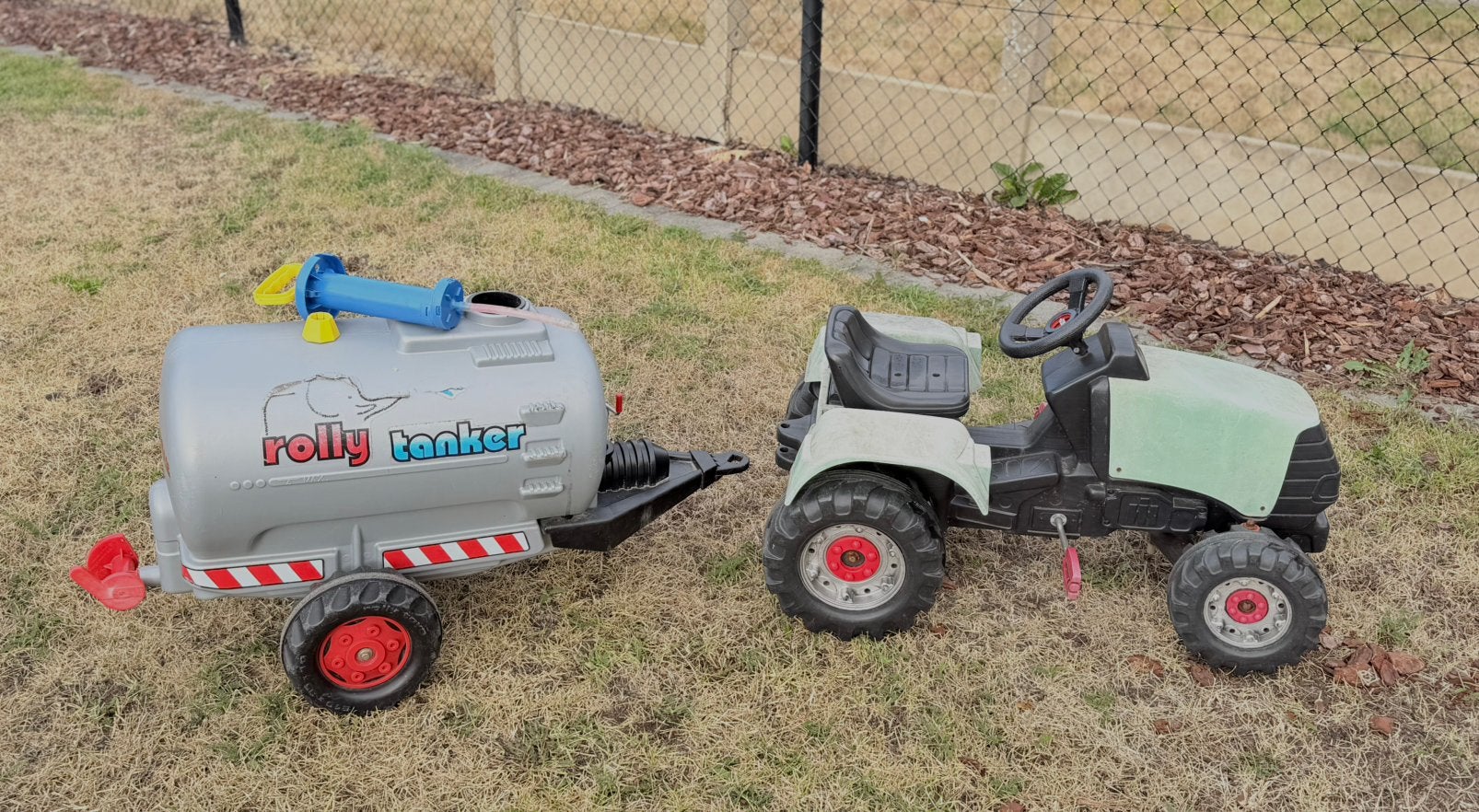 Rolly Toys Traptractor met Rolly Tanker (+ watertank), Ophalen, Gebruikt
