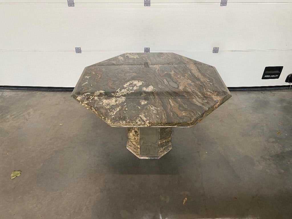 (82) Marmeren eettafel diameter 120 cm., Ophalen