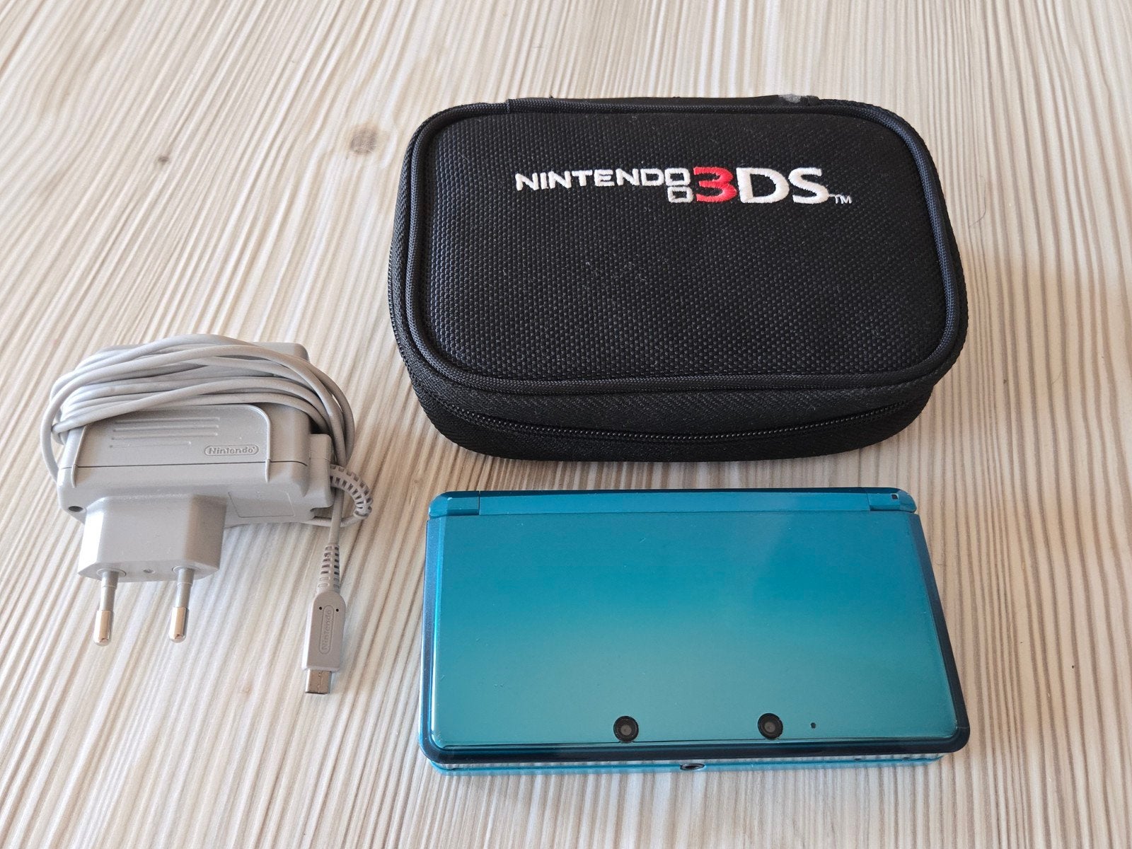 Nintendo 3DS Aqua Blue Set - Inclusief Oplader & Originele C, Ophalen of Verzenden, 3DS