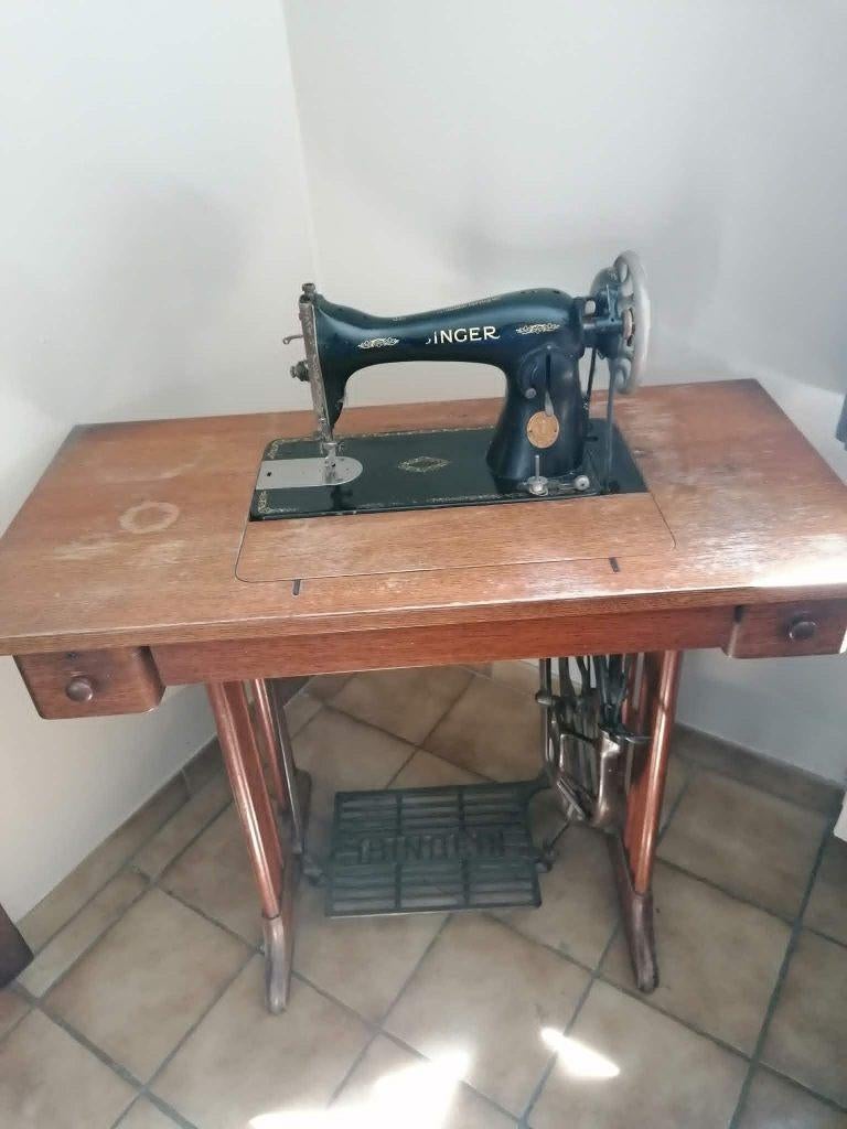 Singer naaimachine, Antiek en Kunst, Ophalen