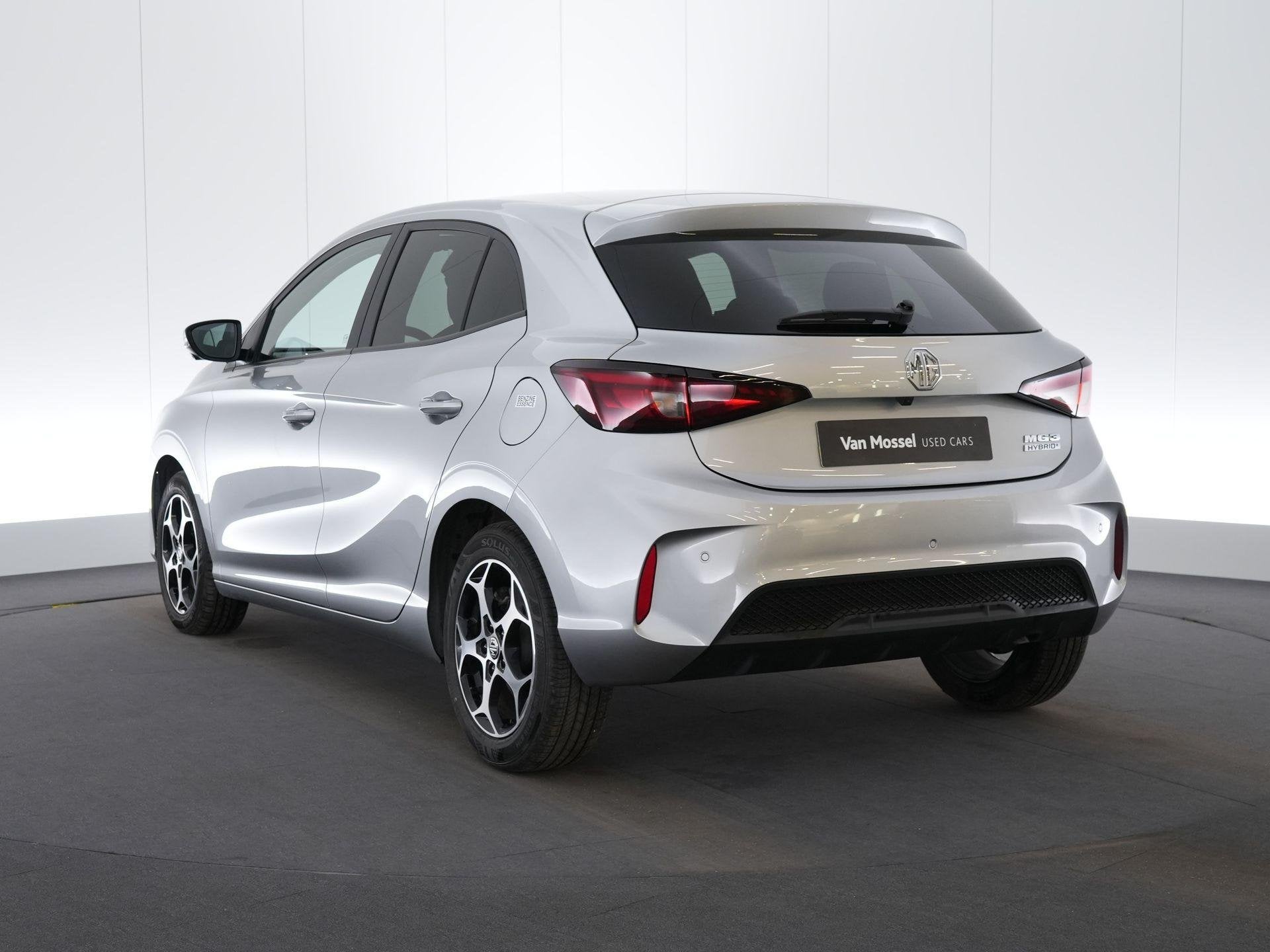 MG MG3 Hybrid+ Luxury (automatique), Argent ou Gris, 143 kW, Entreprise, Entretenue par le concessionnaire