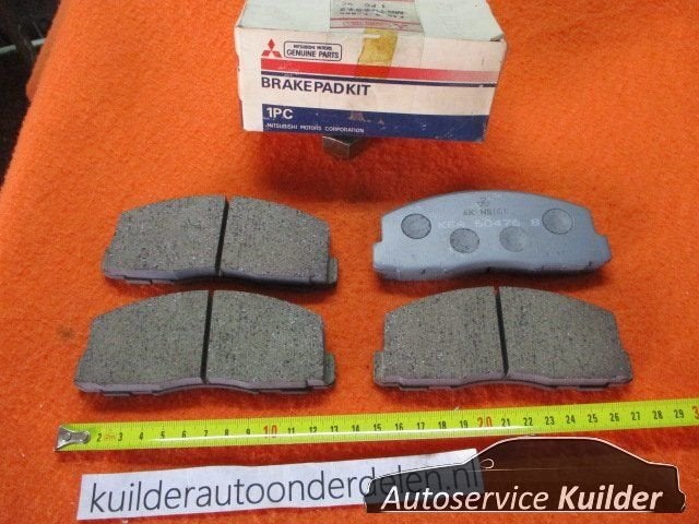 Remblokken voorzijde Mitsubishi Colt Turbo Galant Lancer Tre, -, -, Nieuw, Ophalen of Verzenden