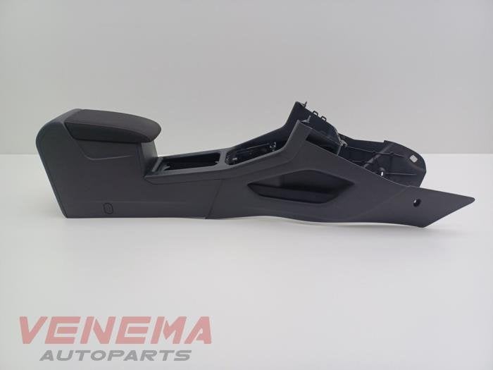 Console centrale d'un Volkswagen Golf Sportsvan, Volkswagen, -, 3 mois de garantie, Utilisé
