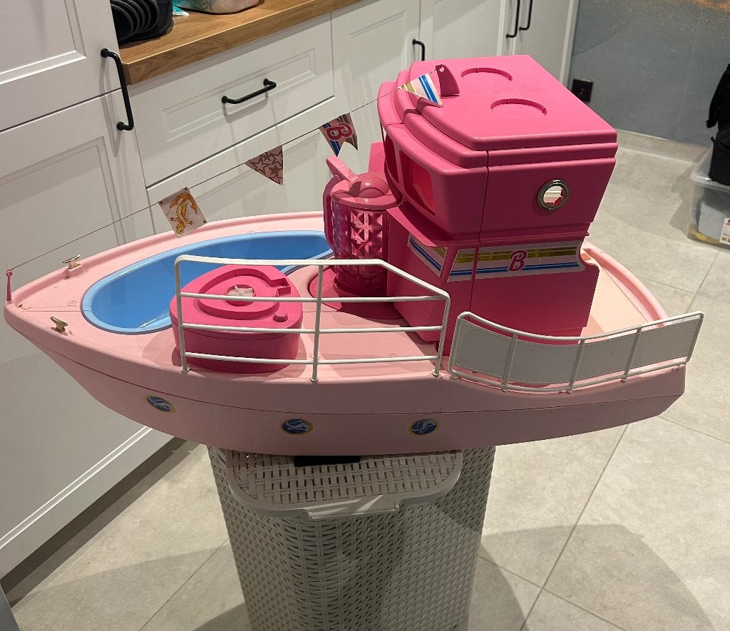 Bateau Barbie vintage, Enfants & Bébés, Enlèvement, Comme neuf, Barbie