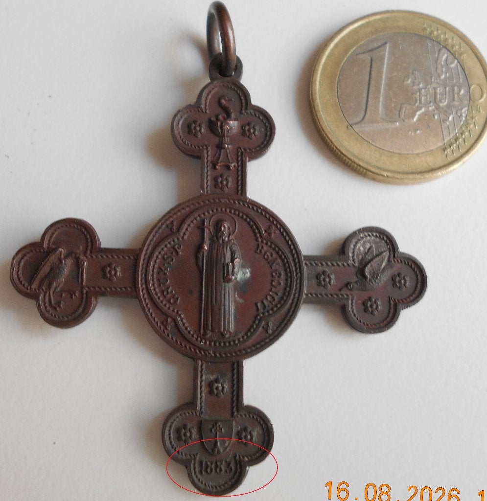 Zeldzame medaille van het Sint-Benoîtkruis .1883., Verzamelen, Ophalen of Verzenden, Zo goed als nieuw, Sieraad, Christendom | Katholiek