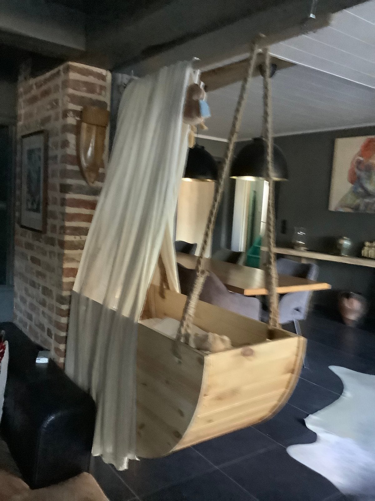 Houten wiegje, Ophalen, Zo goed als nieuw