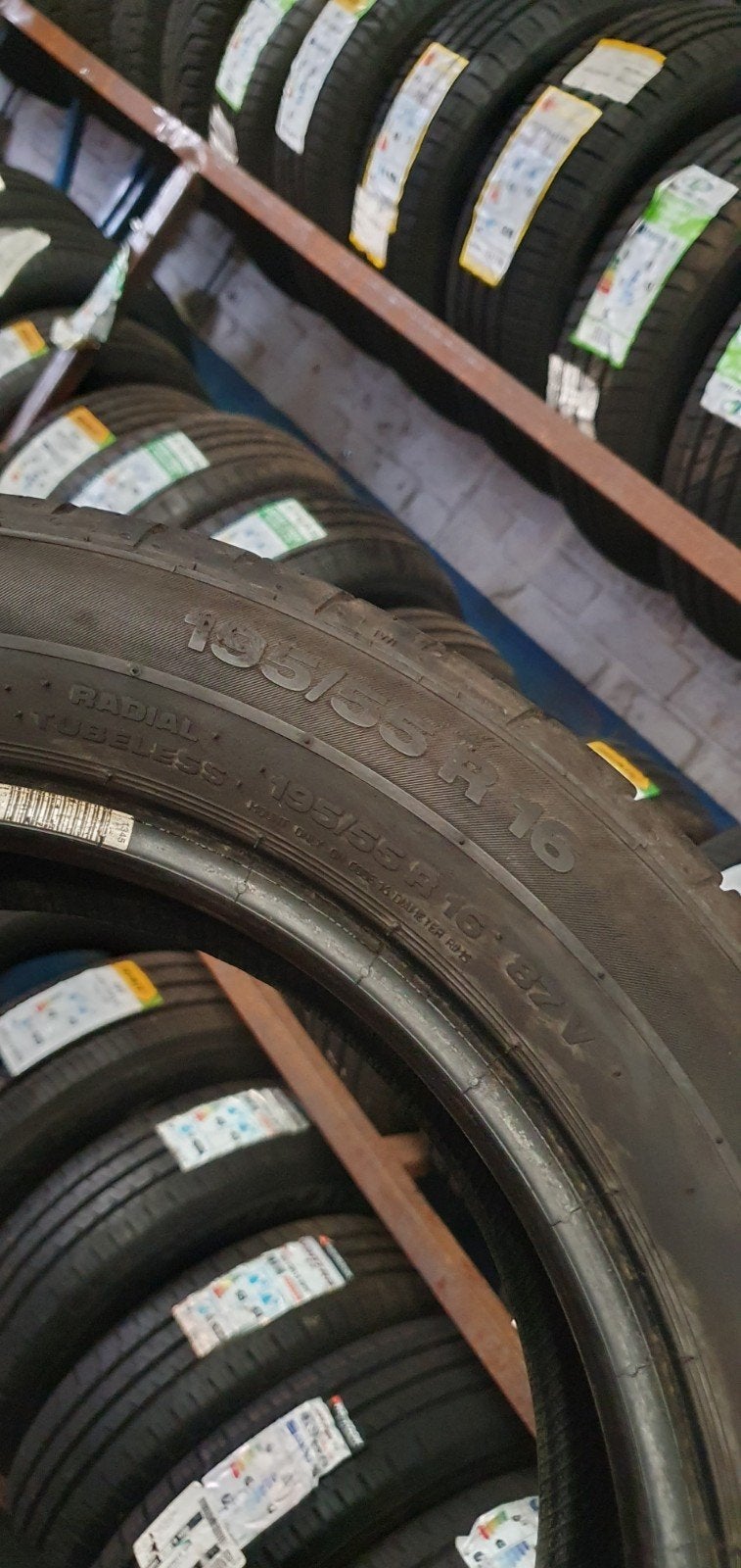 195/55R16 CONTINENTAL top qualité avec montage et équilibrag, Autos : Pièces & Accessoires, Enlèvement, Utilisé