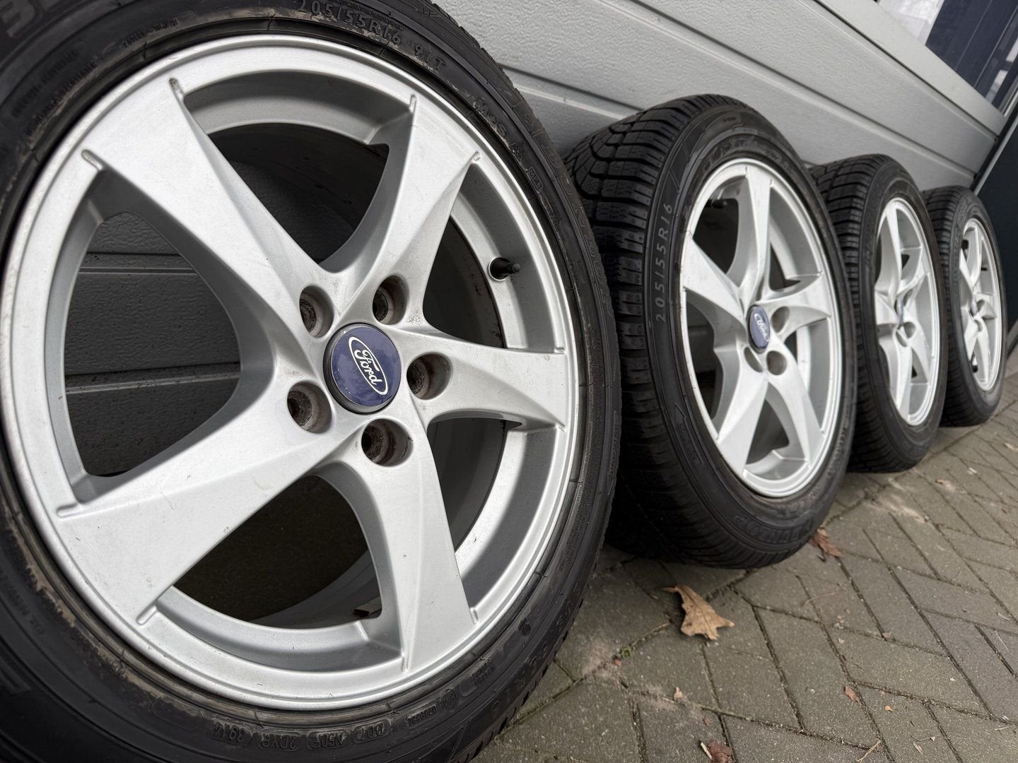 16 inc Ford Transit Connect Mondeo Focus velgen winterbanden, Auto-onderdelen, Banden en Velgen, Gebruikt, -, Banden en Velgen