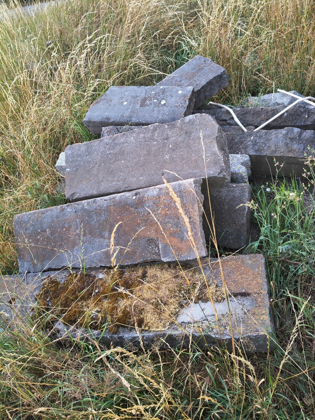 partij oude natuurstenen balken, Tuin en Terras, Ophalen, Gebruikt, Overige typen