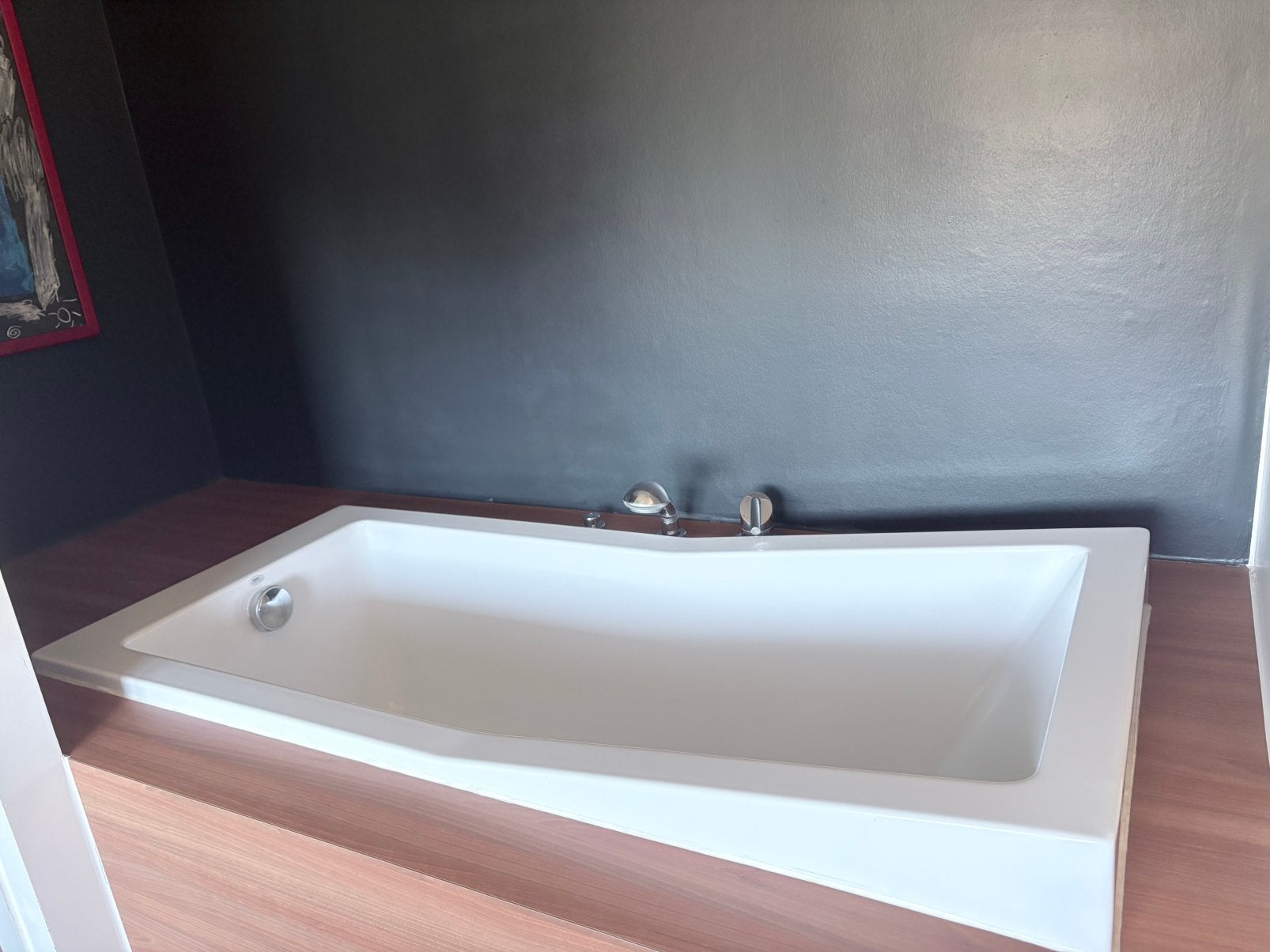 Inbouwbad met kraan, Ophalen, Zo goed als nieuw