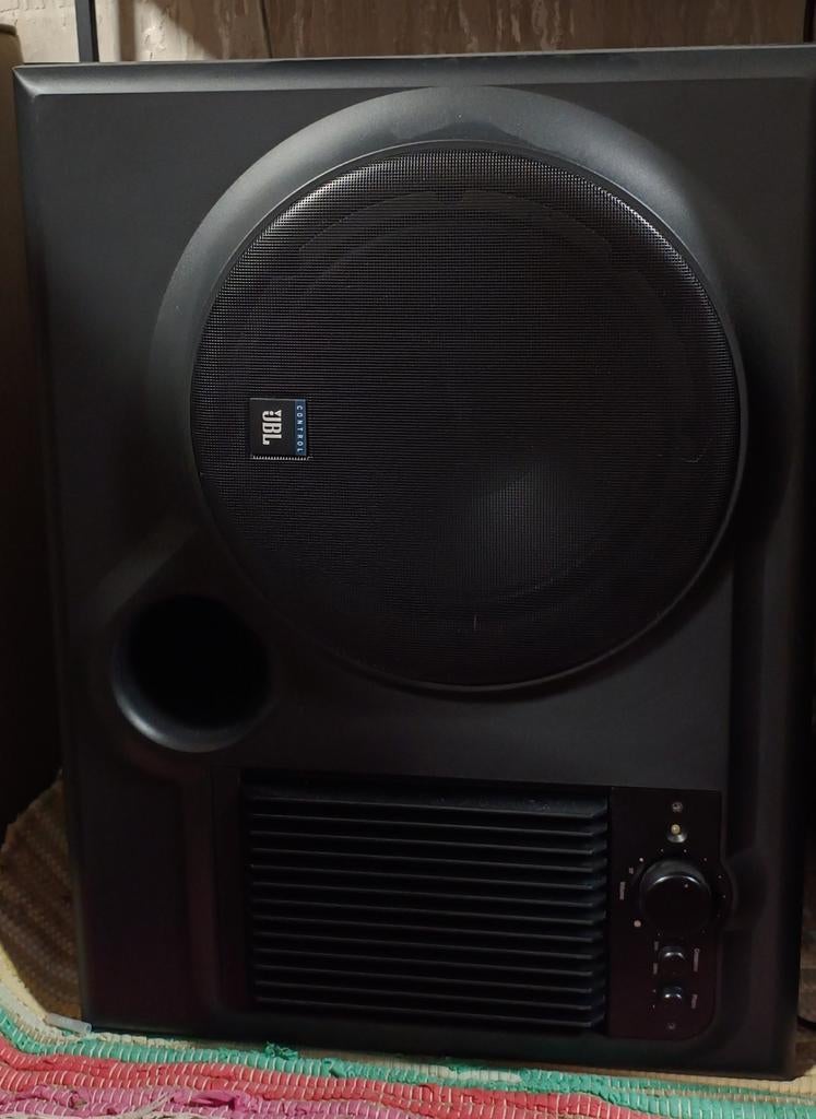 Activr subwoofer JBL SUB10, Ophalen, Gebruikt, 120 watt of meer, Subwoofer
