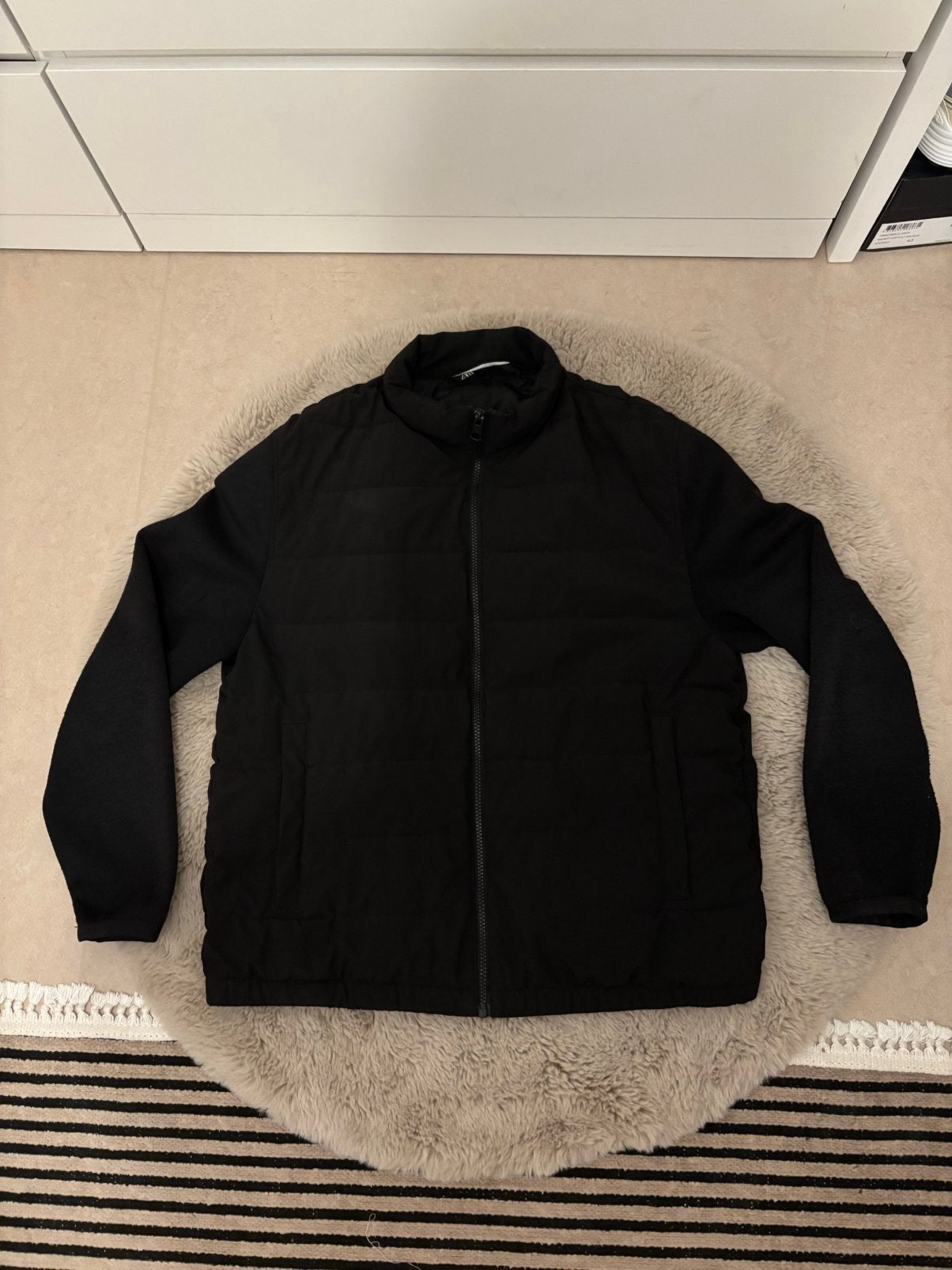 Zwarte vest - Zara - Nette staat!, Kleding | Heren, Truien en Vesten, Ophalen, Zo goed als nieuw, Maat 48/50 (M)