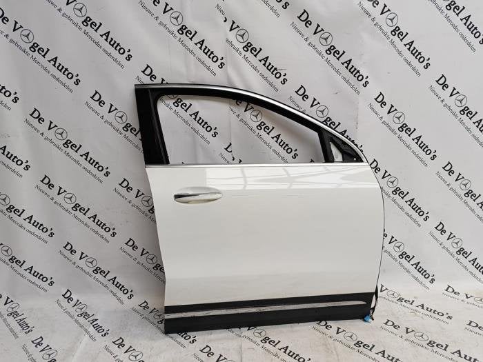 Portière 4portes avant droite d'un Mercedes GLA (9149), 3 mois de garantie, Utilisé, Porte, -