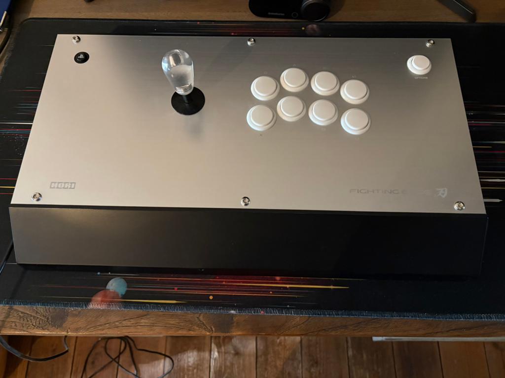 Hori Fighting edge, Enlèvement ou Envoi, Comme neuf