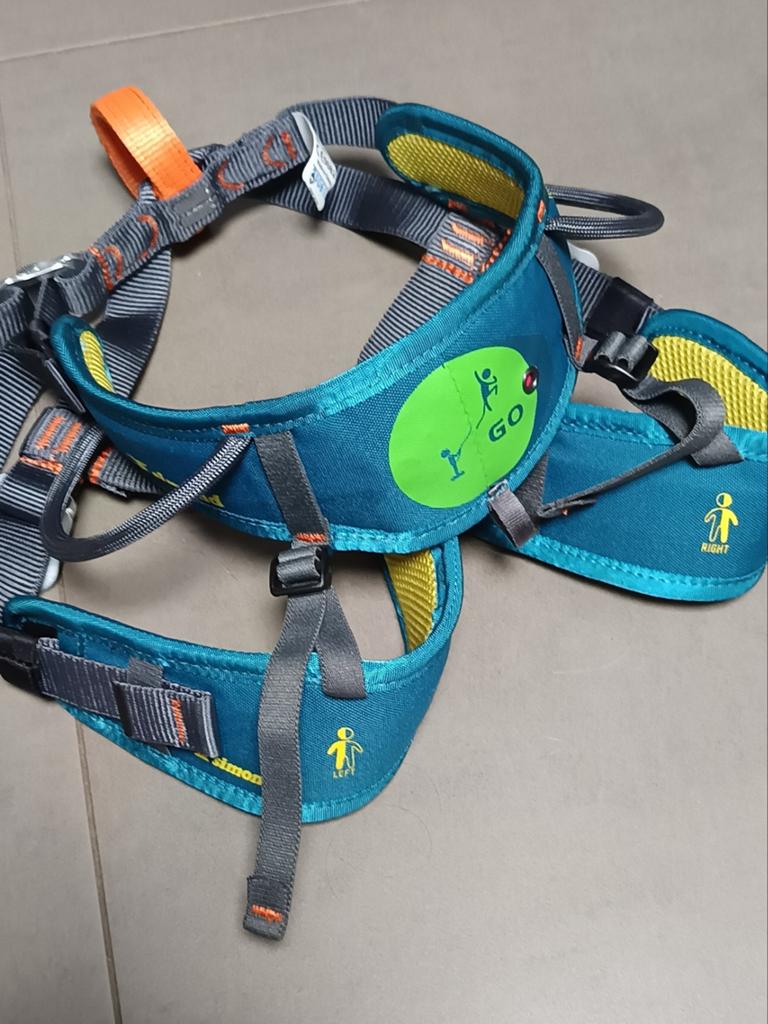Kinder harnas van decathlon, Ophalen, Zo goed als nieuw, Klimsport-accessoire