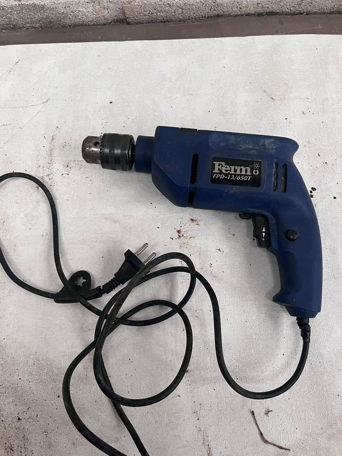 Perceuse filaire FERM 650W, Enlèvement, Comme neuf, Perceuse