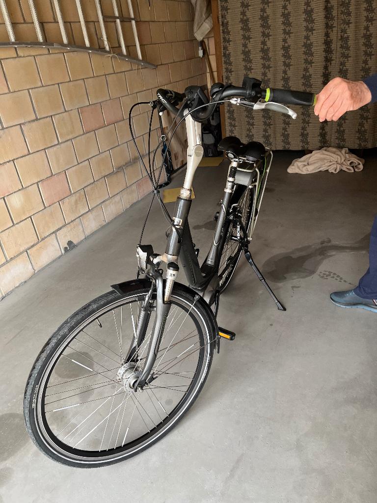 Elektrische fiets, Fietsen en Brommers, Versnellingen, Zo goed als nieuw, 50 tot 53 cm, Ophalen