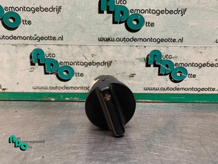 Commutateur chauffage d'un BMW 3-Serie (3-Serie 82-), Autos : Pièces & Accessoires, -, 3 mois de garantie, Utilisé, -