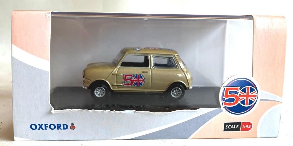 Mini Cooper 50th Anniversary OXFORD., Ophalen of Verzenden, Zo goed als nieuw, Auto, Overige merken