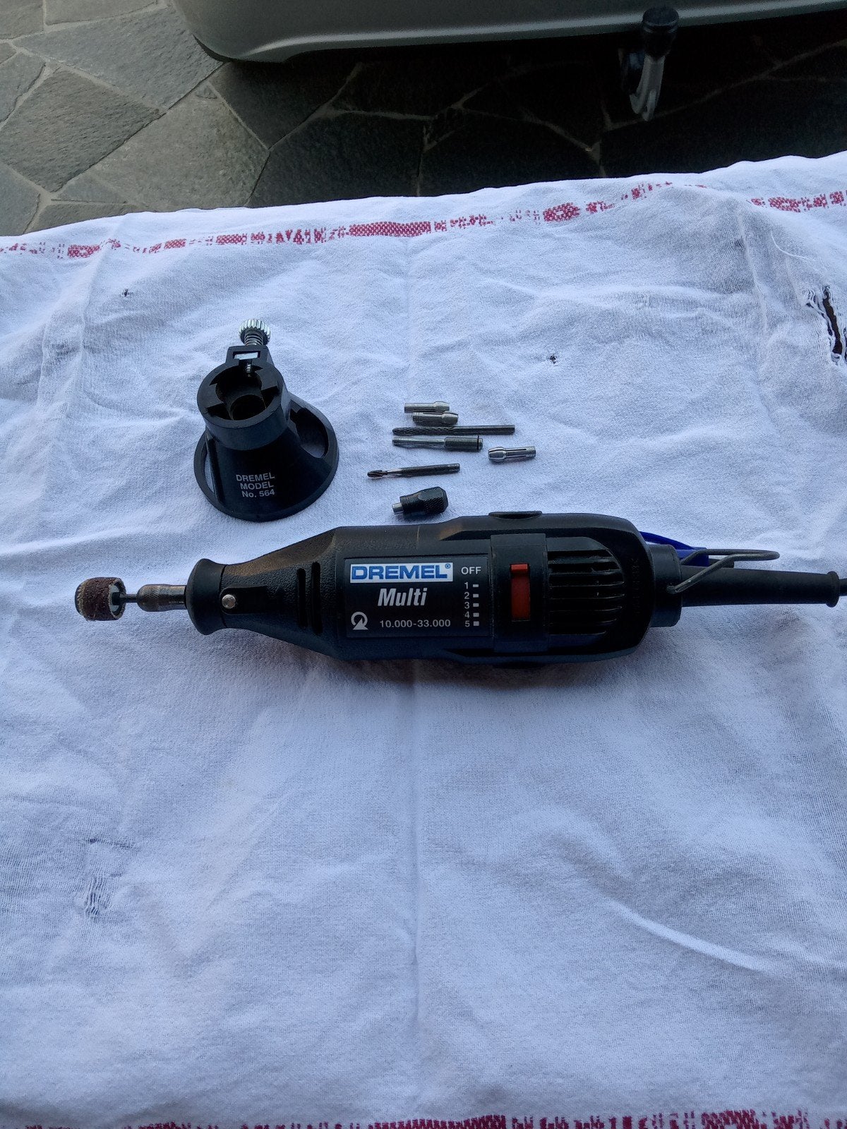 Dremel, Ophalen, Zo goed als nieuw