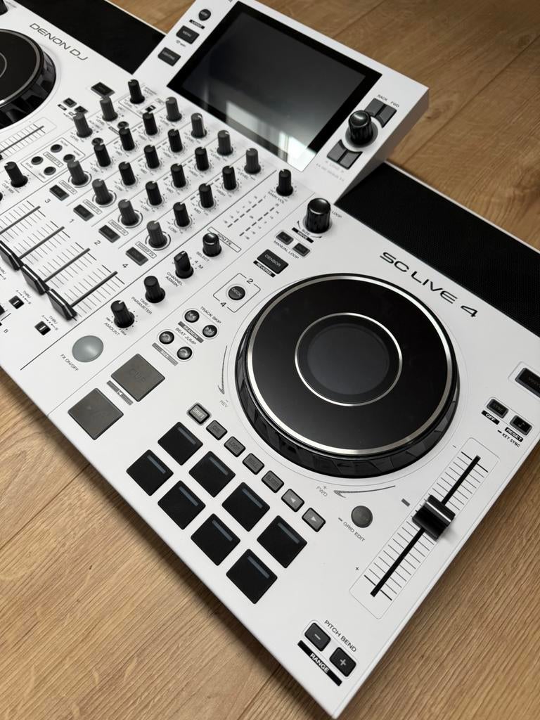 Denon SC Live 4 Portable DJ All-in-one, Enlèvement, Comme neuf, Denon