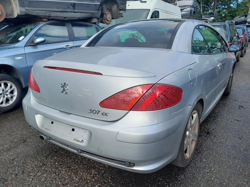FEU ARRIÈRE DROIT Peugeot 307 CC (3B) (01-2003/04-2009), Autos : Pièces & Accessoires, Utilisé, Peugeot